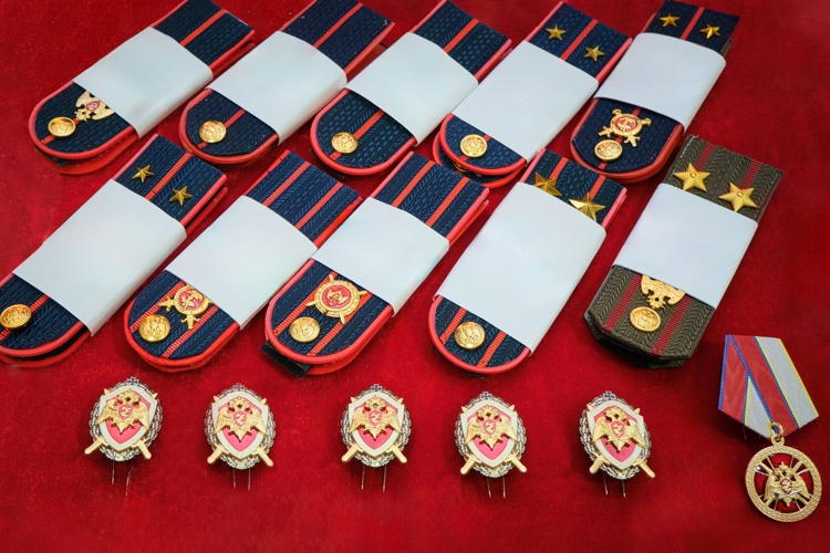 Ведомственными наградами отмечены росгвардейцы в ДНР