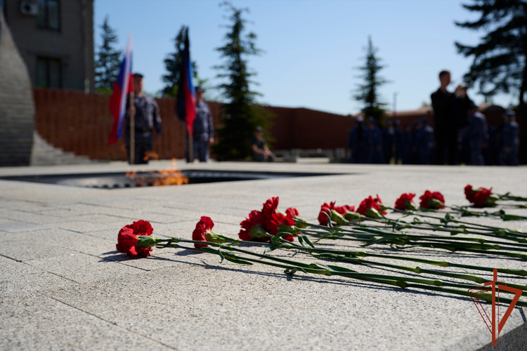 Росгвардейцы приняли участие во всероссийской акции в ДНР