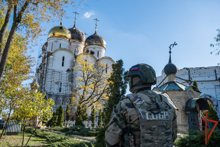 Спецназ Росгвардии обеспечил безопасность миссии Русской православной церкви под Угледаром
