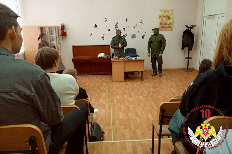 В Донецке спецназ Росгвардии провёл мастер‑классы по оказанию первой помощи