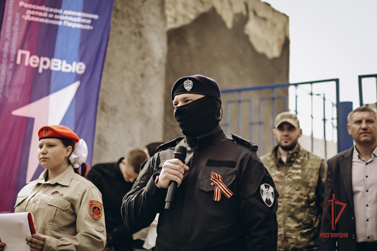 В ДНР росгвардейцы приняли участие в финале военно‑патриотической игры «Зарница 2.0»