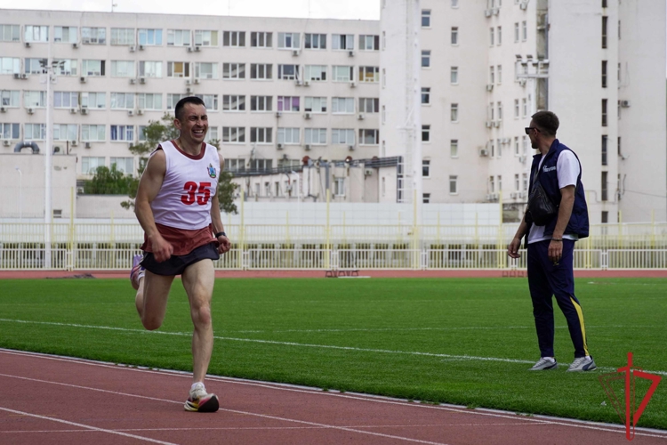 Росгвардейцы ДНР завоевали бронзу на чемпионате Южного округа по служебному биатлону