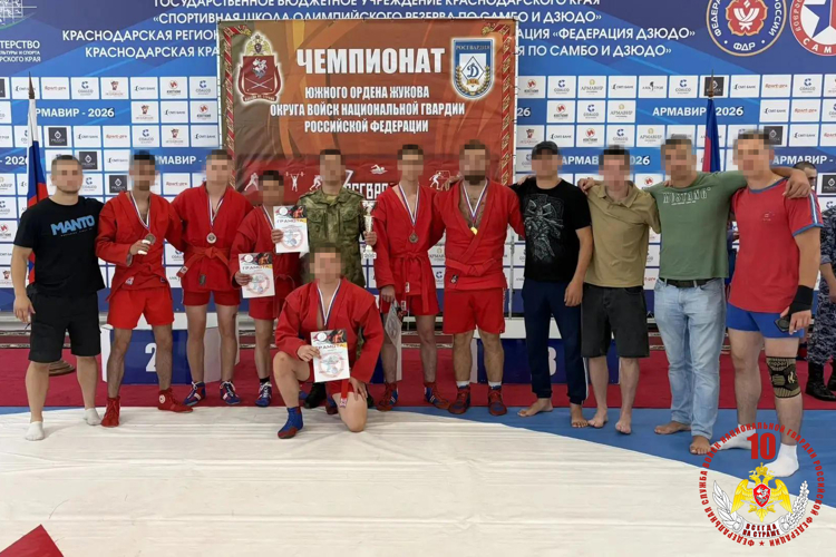 Росгвардейцы из ДНР – чемпионы Южного округа Росгвардии по самбо