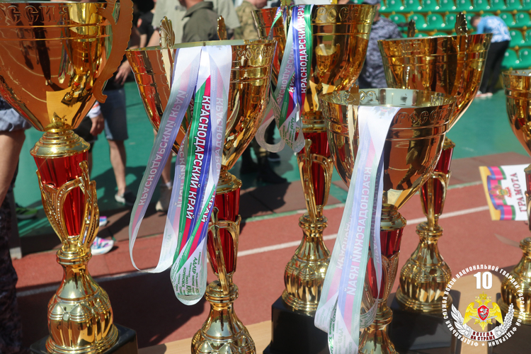 Росгвардейцы из ДНР стали призёрами чемпионата по военно-спортивному многоборью в Южном округе Росгвардии 