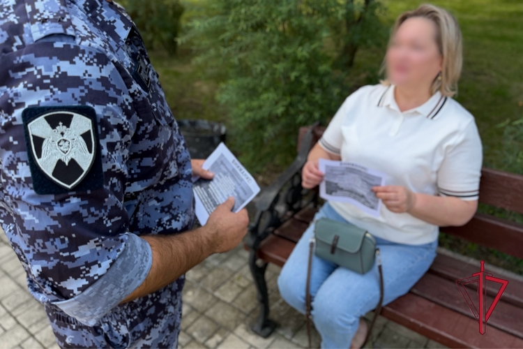 Сотрудники Росгвардии провели профилактические мероприятия по пожарной безопасности в ДНР