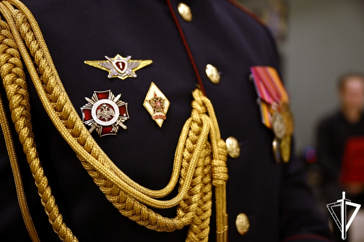 Росгвардия приняла участие в открытии выставки в Донецке